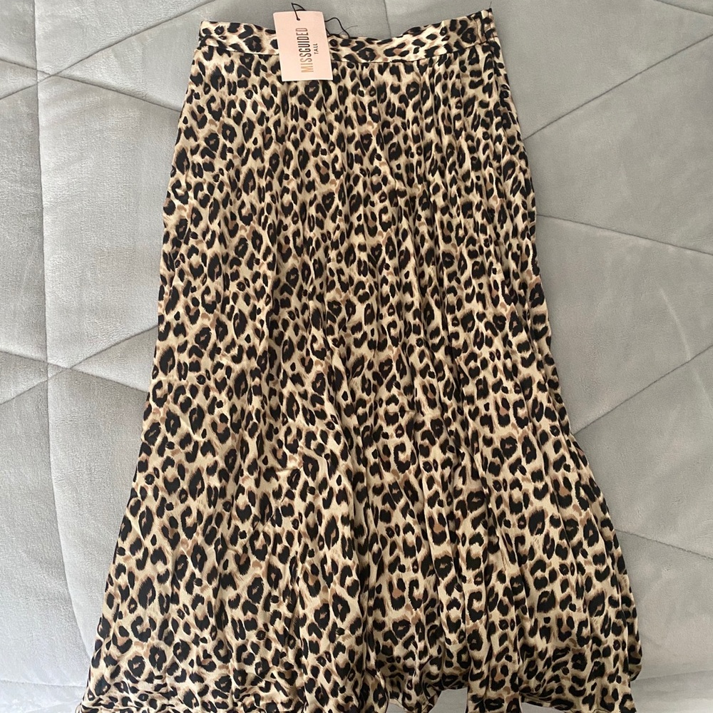 Missguided Satin Leopard Midi Skirt